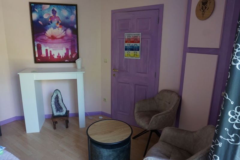 Studio pilates Les Terr'Happy de Marie - kinésiologie et yoga à Musson