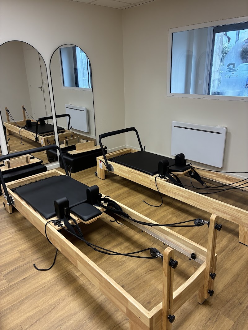 Studio pilates LE REFORMER CLUB