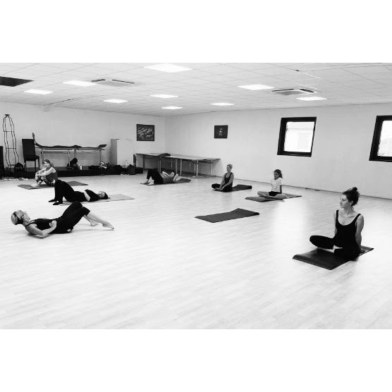 Anissa Seraï | Cours de fit, danse, pilates – studio pilates à Saint-André-les-Vergers