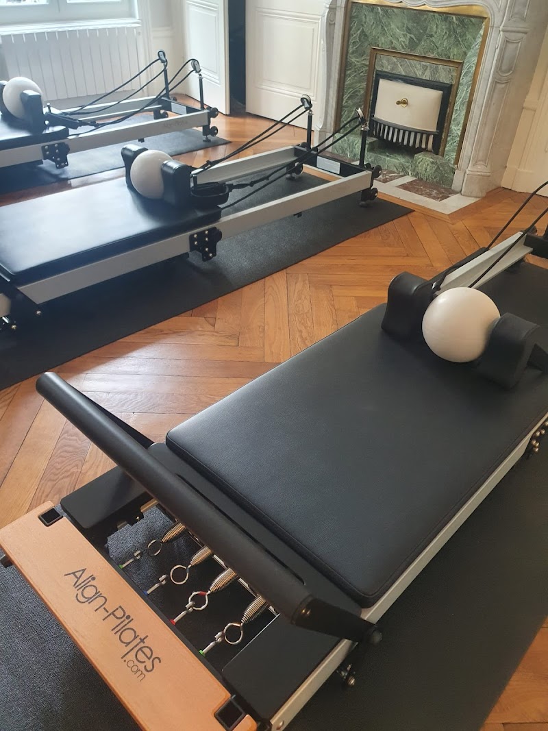 Studio pilates M Selfcare Studio - Pilates Reformer Matwork Coaching Sportif Lyon