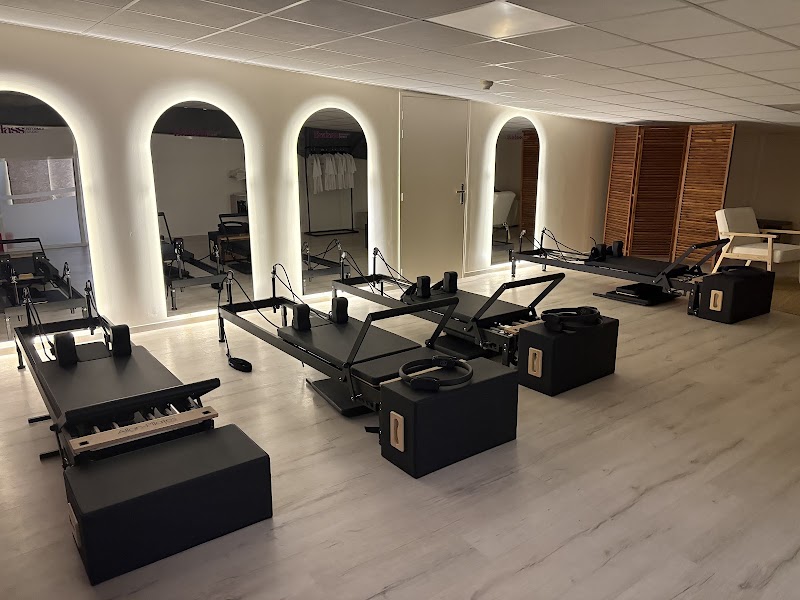 Studio pilates Badass Reformer Studio