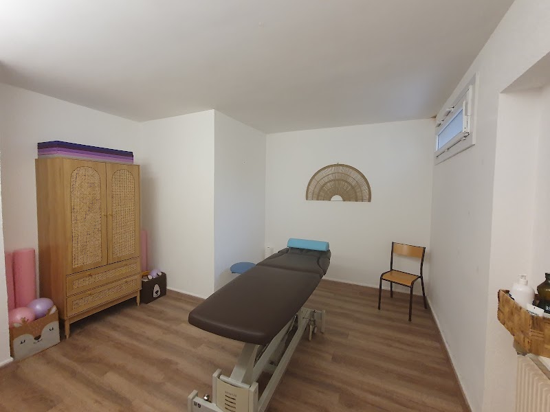 SERRA Miléna Masseuse-Kinésithérapeute pédiatrique – studio pilates à Joigny