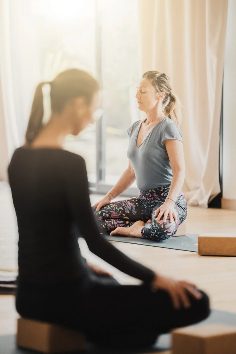Studio pilates Kurma Yoga World
