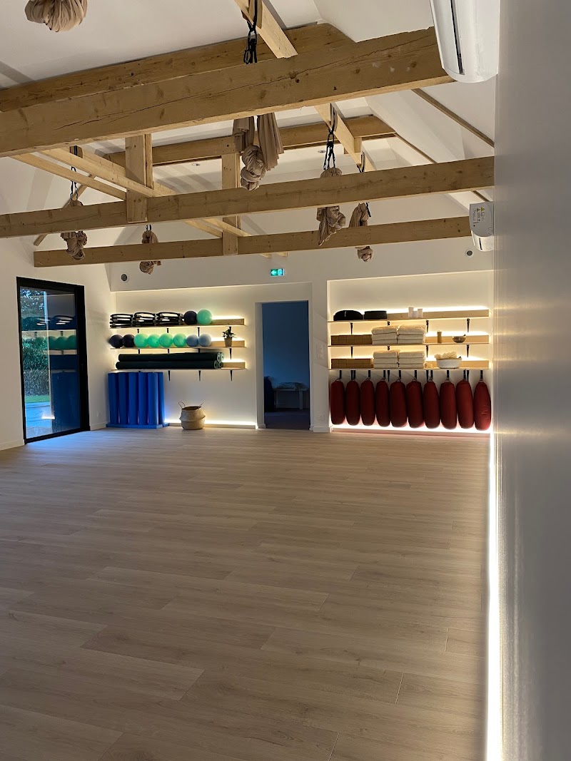 Studio pilates Flow Om Studio